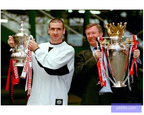 《坎通纳跨越球场的音乐旅程 个人首张专辑九首自创歌曲诉说传奇心声》